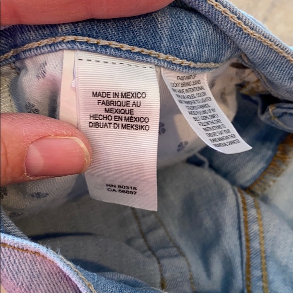 Women’s Lucky Brand jeans shorts size 00 or 24 - Picture 6 of 7